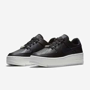 Nike Air Force 1 low sage black sneakers